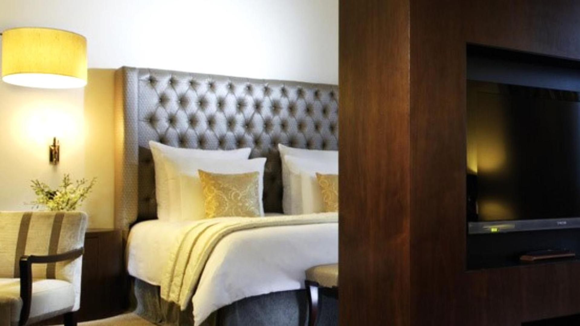 โมเวนพิก แอมบาสซาเดอร์ โฮเทล อักกรา Hotel ภายนอก รูปภาพ
