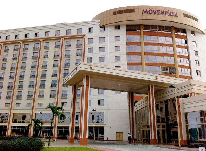 โมเวนพิก แอมบาสซาเดอร์ โฮเทล อักกรา Hotel ภายนอก รูปภาพ