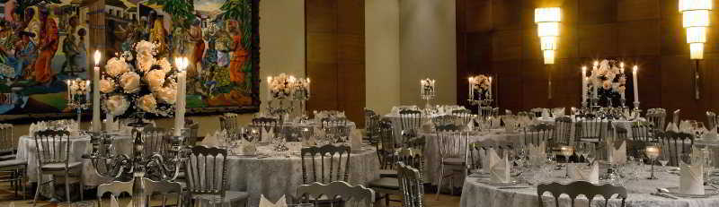 โมเวนพิก แอมบาสซาเดอร์ โฮเทล อักกรา Hotel ภายนอก รูปภาพ
