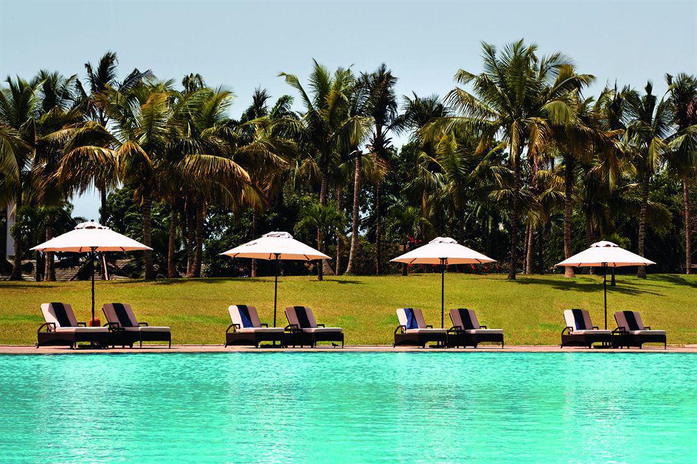 โมเวนพิก แอมบาสซาเดอร์ โฮเทล อักกรา Hotel ภายนอก รูปภาพ
